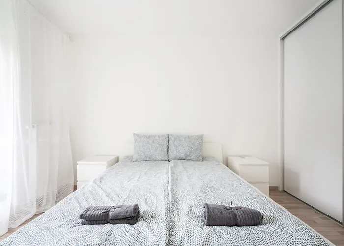 Apartment Downtown Lonyay 38